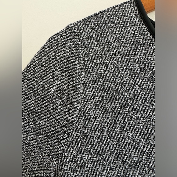 Ann Taylor Business Casual Dress with 3/4 length sleeves - Picture 5 of 9